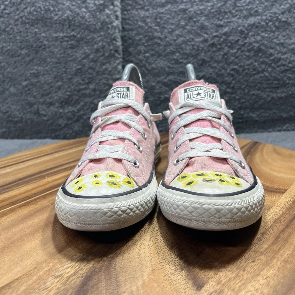 Converse Pink‎ Sunflowers Casual And Fashion Women's Size 5 Sneakers Shoes